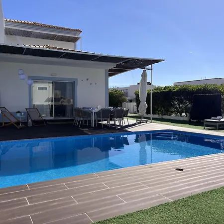 Amendoa Villa *